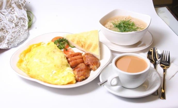 《酉雞早餐驛站 構建高效餐飲管理新范式》